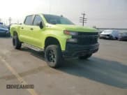 ✅ 2020 Chevrolet Silverado 1500 Custom Trail Boss • VIN: 1GCPYCEFXLZ234068 • Lot: 70592275. Wystawiony na Copart z przebiegiem 73 342 mil. Bezpłatny archiwum sprzedaży aukcyjnych z USA i szczegółowy raport historii pojazdu na DreamBid. Zdjęcie 13.