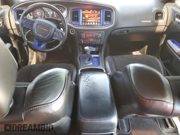 ✅ 2015 Dodge Charger Road/Track • VIN: 2C3CDXCT9FH906947 • Лот: 82391995. Опубликован ранее на Copart с пробегом 138 360 миль. Бесплатный доступ к архиву аукционных продаж из США и подробный отчёт об истории автомобиля на DreamBid. Изображение 8.