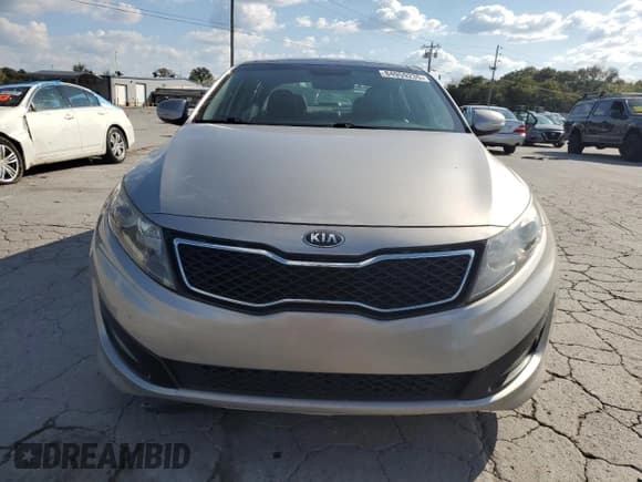 ✅ 2013 Kia Optima SX • VIN: 5XXGR4A62DG140604 • Lot: 84959235. Wystawiony na Copart z przebiegiem 210 948 mil. Bezpłatny archiwum sprzedaży aukcyjnych z USA i szczegółowy raport historii pojazdu na DreamBid. Zdjęcie 5.