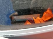 ✅ 2008 Ford Focus SE • VIN: 1FAHP33N18W113848 • Lot: 85098645. Wystawiony na Copart z przebiegiem 162 502 mil. Bezpłatny archiwum sprzedaży aukcyjnych z USA i szczegółowy raport historii pojazdu na DreamBid. Zdjęcie 13.