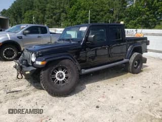 ✅ 2021 Jeep Gladiator High Altitude • VIN: 1C6HJTFG9ML585145 • Lot: 64464915. Wystawiony na Copart z przebiegiem 91 607 mil. Bezpłatny archiwum sprzedaży aukcyjnych z USA i szczegółowy raport historii pojazdu na DreamBid. Zdjęcie 1.