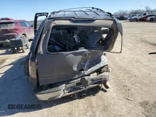 ✅ 2001 Chevrolet Suburban LT • VIN: 3GNFK16TX1G132294 • Лот: 46893455. Опубликован ранее на Copart с пробегом Не указан. Бесплатный доступ к архиву аукционных продаж из США и подробный отчёт об истории автомобиля на DreamBid. Изображение 6.