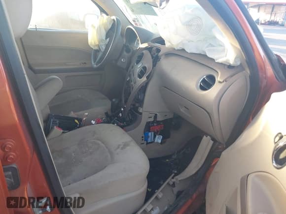 ✅ 2007 Chevrolet HHR LT • VIN: 3GNDA23DX7S532357 • Lot: 41099921. Listed on IAAI with Not provided. Free auction sales archive from the USA and detailed vehicle history report at DreamBid. Image 5.