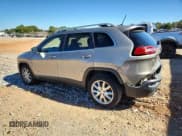 ✅ 2017 Jeep Cherokee Limited • VIN: 1C4PJLDS5HW643008 • Lot: 87228375. Listed on Copart with 182,828 mi. Free auction sales archive from the USA and detailed vehicle history report at DreamBid. Image 2.