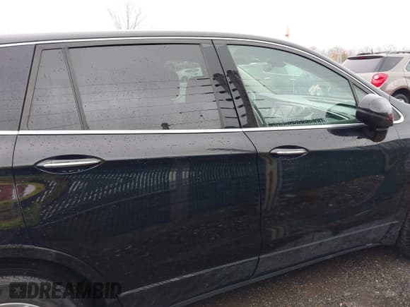 ✅ 2017 Buick Envision Preferred • VIN: LRBFXASA6HD047148 • Лот: 43734875. Опубликован ранее на IAAI с пробегом 104 775 миль. Бесплатный доступ к архиву аукционных продаж из США и подробный отчёт об истории автомобиля на DreamBid. Изображение 13.