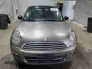 2013 MINI Hardtop с VIN WMWSU3C5XDT691402, выставлен на аукционе Copart как лот 70516295 с пробегом 99 259 миль миль и Списание • Salvage title. История ставок и продаж доступна на DreamBid. Изображение 5.