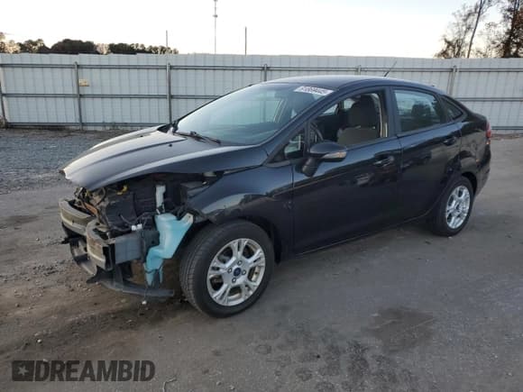 ✅ 2015 Ford Fiesta SE • VIN: 3FADP4BJ0FM202651 • Лот: 91869445. Опубликован ранее на Copart с пробегом 53 231 миль. Бесплатный доступ к архиву аукционных продаж из США и подробный отчёт об истории автомобиля на DreamBid. Изображение 1.