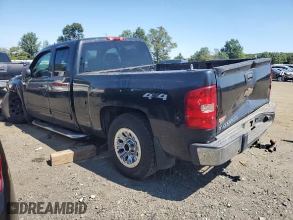 ✅ 2010 Chevrolet Silverado 1500 LS • VIN: 1GCSKREAXAZ259407 • Lot: 69951934. Listed on Copart with Not provided. Free auction sales archive from the USA and detailed vehicle history report at DreamBid. Image 2.