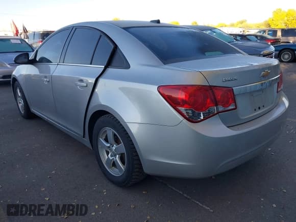 ✅ 2014 Chevrolet Cruze 1LT • VIN: 1G1PC5SB8E7364918 • Lot: 43493715. Listed on IAAI with Not provided. Free auction sales archive from the USA and detailed vehicle history report at DreamBid. Image 3.
