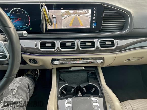 ✅ 2020 Mercedes-Benz GLS 450 • VIN: 4JGFF5KE8LA138572 • Лот: 96627355. Опубликован ранее на Copart с пробегом 107 764 миль. Бесплатный доступ к архиву аукционных продаж из США и подробный отчёт об истории автомобиля на DreamBid. Изображение 9.