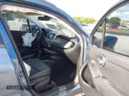 ✅ 2017 FIAT 500X Urbana Edition • VIN: ZFBCFXCBXHP611905 • Lot: 42563046. Wystawiony na IAAI z przebiegiem 44 115 mil. Bezpłatny archiwum sprzedaży aukcyjnych z USA i szczegółowy raport historii pojazdu na DreamBid. Zdjęcie 5.