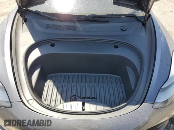 ✅ 2023 Tesla Model 3 • VIN: 5YJ3E1EA6PF712983 • Lot: 68097565. Wystawiony na Copart z przebiegiem 25 830 mil. Bezpłatny archiwum sprzedaży aukcyjnych z USA i szczegółowy raport historii pojazdu na DreamBid. Zdjęcie 11.