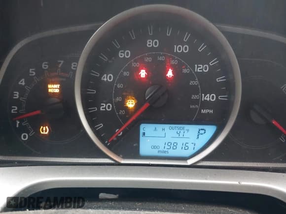 ✅ 2013 Toyota RAV4 XLE • VIN: JTMWFREV9DD001678 • Лот: 43693903. Опубликован ранее на IAAI с пробегом 198 167 миль. Бесплатный доступ к архиву аукционных продаж из США и подробный отчёт об истории автомобиля на DreamBid. Изображение 7.