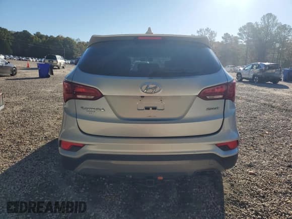 ✅ 2017 Hyundai Santa Fe 2.4L • VIN: 5XYZT3LBXHG385957 • Лот: 87265935. Опубликован ранее на Copart с пробегом 210 800 миль. Бесплатный доступ к архиву аукционных продаж из США и подробный отчёт об истории автомобиля на DreamBid. Изображение 6.