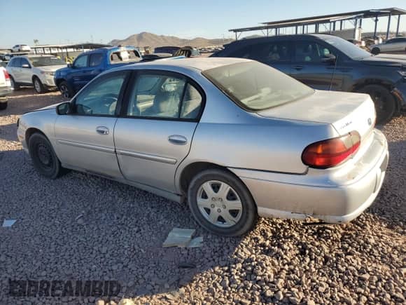 2003 Chevrolet Malibu with VIN 1G1ND52J53M500626, listed as a Copart auction lot 83228994 with 326,248 mi miles and Clean title. Bid and sale history available at DreamBid. Image 2.