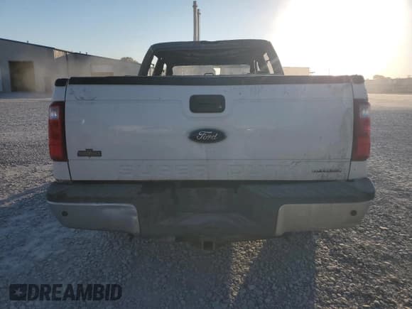 ✅ 2013 Ford F-250 XL • VIN: 1FT7W2A69DEB72922 • Lot: 82417695. Wystawiony na Copart z przebiegiem Nie podano. Bezpłatny archiwum sprzedaży aukcyjnych z USA i szczegółowy raport historii pojazdu na DreamBid. Zdjęcie 6.