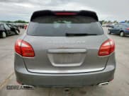 ✅ 2013 Porsche Cayenne Diesel • VIN: WP1AF2A20DLA38829 • Лот: 62992195. Опубликован ранее на Copart с пробегом 114 541 миль. Бесплатный доступ к архиву аукционных продаж из США и подробный отчёт об истории автомобиля на DreamBid. Изображение 6.