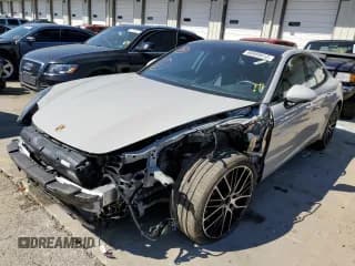 ✅ 2021 Porsche Panamera • VIN: WP0AJ2A79ML118996 • Лот: 60685612. Опубликован ранее на Copart с пробегом 18 439 миль. Бесплатный доступ к архиву аукционных продаж из США и подробный отчёт об истории автомобиля на DreamBid. Изображение 2.