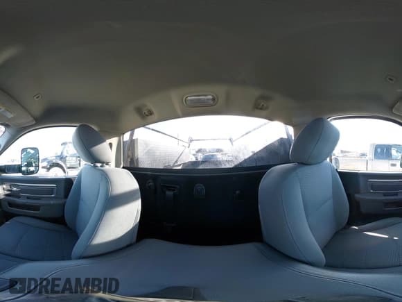 ✅ 2017 Ram 1500 Tradesman • VIN: 3C6JR6DGXHG687006 • Лот: 43852198. Опубликован ранее на IAAI с пробегом 220 456 миль. Бесплатный доступ к архиву аукционных продаж из США и подробный отчёт об истории автомобиля на DreamBid. Изображение 19.