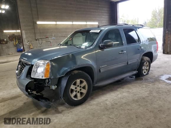 ✅ 2010 GMC Yukon SLT • VIN: 1GKMCCE34AR146755 • Lot: 82085445. Listed on Copart with Not provided. Free auction sales archive from the USA and detailed vehicle history report at DreamBid. Image 1.