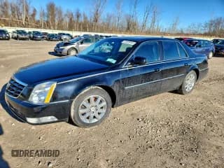 ✅ 2011 Cadillac DTS Premium Collection • VIN: 1G6KH5E6XBU117658 • Lot: 93509995. Wystawiony na Copart z przebiegiem 139 902 mil. Bezpłatny archiwum sprzedaży aukcyjnych z USA i szczegółowy raport historii pojazdu na DreamBid. Zdjęcie 1.