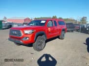 ✅ 2016 Toyota Tacoma SR5 • VIN: 5TFSZ5ANXGX017654 • Лот: 43587772. Опубликован ранее на IAAI с пробегом 134 442 миль. Бесплатный доступ к архиву аукционных продаж из США и подробный отчёт об истории автомобиля на DreamBid. Изображение 2.