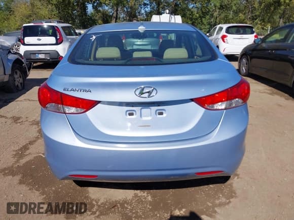 ✅ 2012 Hyundai Elantra GLS • VIN: KMHDH4AE3CU310308 • Lot: 43417294. Listed on IAAI with 207,718 mi. Free auction sales archive from the USA and detailed vehicle history report at DreamBid. Image 16.