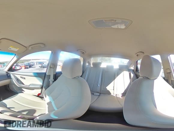 ✅ 2010 Hyundai Elantra SE • VIN: KMHDU4AD6AU163417 • Lot: 87389785. Listed on Copart with 131,700 mi. Free auction sales archive from the USA and detailed vehicle history report at DreamBid. Image 14.