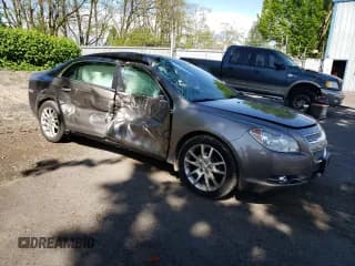 ✅ 2010 Chevrolet Malibu LTZ • VIN: 1G1ZE5E7XAF160406 • Lot: 51796223. Wystawiony na Copart z przebiegiem 121 961 mil. Bezpłatny archiwum sprzedaży aukcyjnych z USA i szczegółowy raport historii pojazdu na DreamBid. Zdjęcie 4.