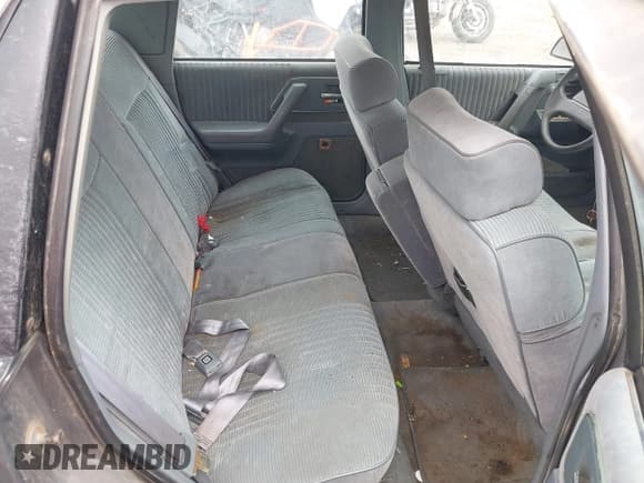 ✅ 1991 Buick Century • VIN: 1G4AH54N5M6468501 • Лот: 42159377. Опубликован ранее на IAAI с пробегом 130 483 миль. Бесплатный доступ к архиву аукционных продаж из США и подробный отчёт об истории автомобиля на DreamBid. Изображение 8.