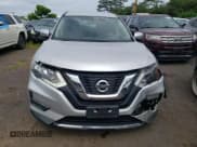 ✅ 2017 Nissan Rogue S • VIN: JN8AT2MT7HW150227 • Лот: 85199125. Опубликован ранее на Copart с пробегом 55 090 миль. Бесплатный доступ к архиву аукционных продаж из США и подробный отчёт об истории автомобиля на DreamBid. Изображение 5.