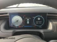 ✅ 2024 Hyundai Tucson Limited • VIN: 5NMJE3DE5RH316410 • Lot: 68722754. Wystawiony na Copart z przebiegiem 20 034 mil. Bezpłatny archiwum sprzedaży aukcyjnych z USA i szczegółowy raport historii pojazdu na DreamBid. Zdjęcie 9.