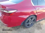 ✅ 2017 Honda Accord Sport SE • VIN: 1HGCR2F1XHA156374 • Lot: 43523040. Wystawiony na IAAI z przebiegiem 121 904 mil. Bezpłatny archiwum sprzedaży aukcyjnych z USA i szczegółowy raport historii pojazdu na DreamBid. Zdjęcie 20.