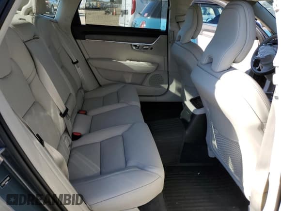 ✅ 2024 Volvo S90 Recharge Plug-In Hybrid Ultimate • VIN: LVYH60AF7RP408092 • Lot: 75875604. Wystawiony na Copart z przebiegiem 1 459 mil. Bezpłatny archiwum sprzedaży aukcyjnych z USA i szczegółowy raport historii pojazdu na DreamBid. Zdjęcie 10.