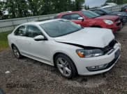 ✅ 2012 Volkswagen Passat SEL Premium • VIN: 1VWCN7A36CC109997 • Лот: 71170215. Опубликован ранее на Copart с пробегом 174 392 миль. Бесплатный доступ к архиву аукционных продаж из США и подробный отчёт об истории автомобиля на DreamBid. Изображение 4.