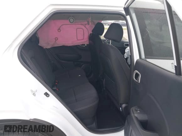 ✅ 2024 Hyundai Venue SEL • VIN: KMHRC8A30RU285015 • Lot: 41362985. Listed on IAAI with 2,956 mi. Free auction sales archive from the USA and detailed vehicle history report at DreamBid. Image 8.