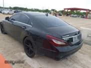 ✅ 2013 Mercedes-Benz CLS 550 • VIN: WDDLJ9BB8DA078402 • Лот: 43143283. Опубликован ранее на IAAI с пробегом 135 817 миль. Бесплатный доступ к архиву аукционных продаж из США и подробный отчёт об истории автомобиля на DreamBid. Изображение 3.