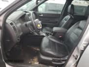 ✅ 2008 Ford Escape Limited • VIN: 1FMCU04178KD21520 • Lot: 83818065. Listed on Copart with 195,451 mi. Free auction sales archive from the USA and detailed vehicle history report at DreamBid. Image 7.