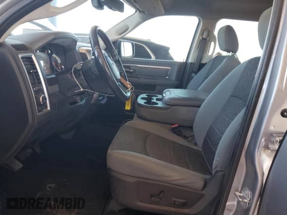 2019 Ram 1500 Lone Star с VIN 1C6RR6LT0KS673181, выставлен на аукционе Copart как лот 84068155 с пробегом 98 955 миль миль и Списание • Salvage title. История ставок и продаж доступна на DreamBid. Изображение 7.