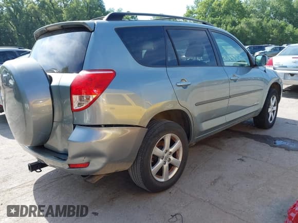 ✅ 2007 Toyota RAV4 Limited • VIN: JTMZD31V376042693 • Lot: 42597134. Listed on IAAI with 215,350 mi. Free auction sales archive from the USA and detailed vehicle history report at DreamBid. Image 4.
