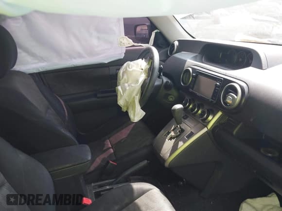 ✅ 2014 Scion xB • VIN: JTLZE4FE1EJ054089 • Lot: 43196263. Wystawiony na IAAI z przebiegiem Nie podano. Bezpłatny archiwum sprzedaży aukcyjnych z USA i szczegółowy raport historii pojazdu na DreamBid. Zdjęcie 5.