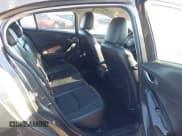 ✅ 2018 Mazda 3 Touring • VIN: 3MZBN1L38JM196030 • Lot: 43612362. Wystawiony na IAAI z przebiegiem 85 287 mil. Bezpłatny archiwum sprzedaży aukcyjnych z USA i szczegółowy raport historii pojazdu na DreamBid. Zdjęcie 8.