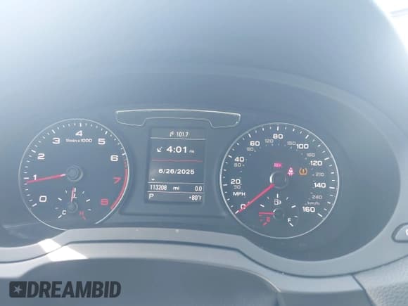 ✅ 2016 Audi Q3 Premium Plus • VIN: WA1BFCFS2GR008702 • Lot: 42583874. Listed on IAAI with 113,208 mi. Free auction sales archive from the USA and detailed vehicle history report at DreamBid. Image 7.