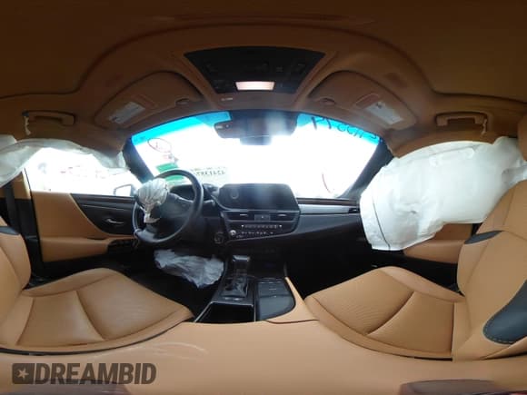 ✅ 2022 Lexus ES 300h • VIN: 58ADA1C19NU021734 • Lot: 42413574. Wystawiony na IAAI z przebiegiem 42 237 mil. Bezpłatny archiwum sprzedaży aukcyjnych z USA i szczegółowy raport historii pojazdu na DreamBid. Zdjęcie 18.