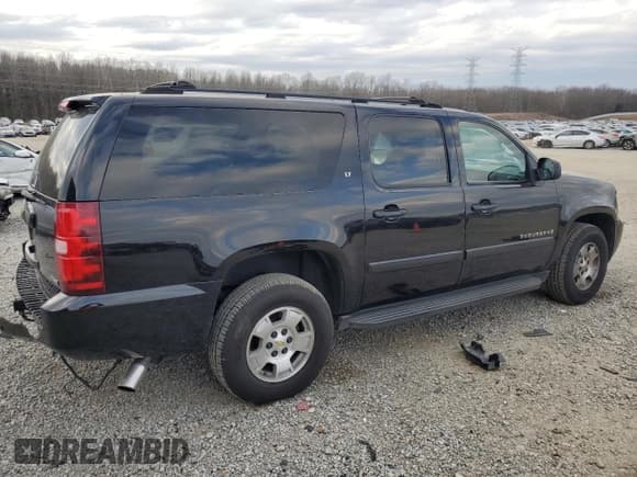 ✅ 2007 Chevrolet Suburban LTZ • VIN: 3GNFK16347G192502 • Lot: 42926704. Wystawiony na Copart z przebiegiem Nie podano. Bezpłatny archiwum sprzedaży aukcyjnych z USA i szczegółowy raport historii pojazdu na DreamBid. Zdjęcie 3.