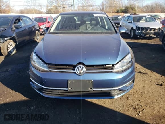✅ 2020 Volkswagen Golf TSI • VIN: 3VWG57AU7LM005527 • Lot: 93115685. Wystawiony na Copart z przebiegiem 57 644 mil. Bezpłatny archiwum sprzedaży aukcyjnych z USA i szczegółowy raport historii pojazdu na DreamBid. Zdjęcie 5.