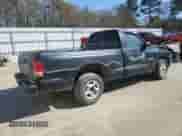 2000 Dodge Dakota z VIN 1B7FL26P6YS582901, wystawiony jako Copart lot #49786315 z przebiegiem 165 727 mil mil oraz Szkoda całkowita • Salvage title. Historia ofert i sprzedaży dostępna na DreamBid. Obrazek 3.