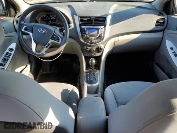 ✅ 2013 Hyundai Accent SE • VIN: KMHCU5AE6DU106228 • Лот: 78161704. Опубликован ранее на Copart с пробегом 137 780 миль. Бесплатный доступ к архиву аукционных продаж из США и подробный отчёт об истории автомобиля на DreamBid. Изображение 8.