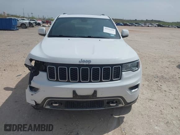 ✅ 2018 Jeep Grand Cherokee Limited • VIN: 1C4RJEBG3JC125652 • Lot: 41921124. Listed on IAAI with Not provided. Free auction sales archive from the USA and detailed vehicle history report at DreamBid. Image 12.