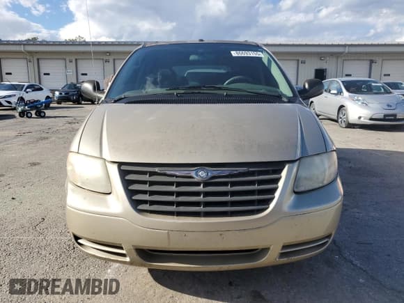 ✅ 2007 Chrysler Town & Country • VIN: 1A4GJ45R17B107836 • Lot: 86693155. Wystawiony na Copart z przebiegiem 171 834 mil. Bezpłatny archiwum sprzedaży aukcyjnych z USA i szczegółowy raport historii pojazdu na DreamBid. Zdjęcie 5.